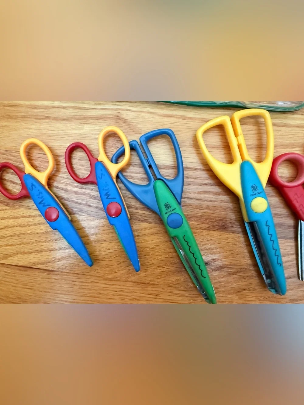 OT Adaptive & Training Scissors Lot – Fine Motor / Special Education / Classroom